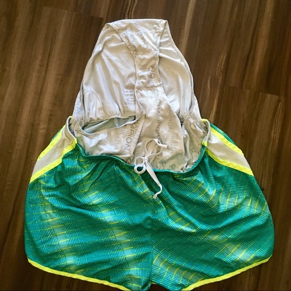 Champion teal running shorts - Picture 3 of 4